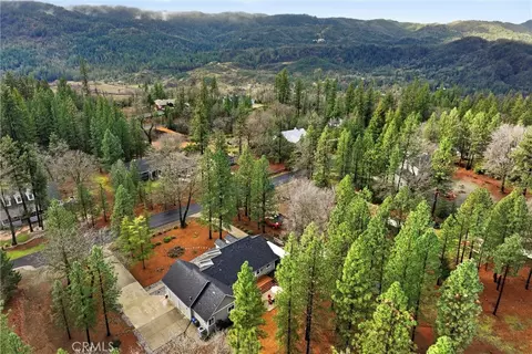 View/Area - 8863 Fox Dr, Cobb, CA 95426 photo 4 of 5