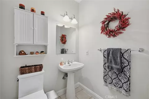 Bath - 8863 Fox Dr, Cobb, CA 95426 photo 5 of 5