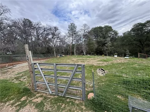 5344 Spruce, Clearlake, CA 95422 photo 3