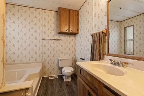 Bath - 1518 Monroe, Ukiah, CA 95482 photo 1 of 3