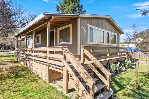 Exterior - 1518 Monroe, Ukiah, CA 95482 photo 4 of 9