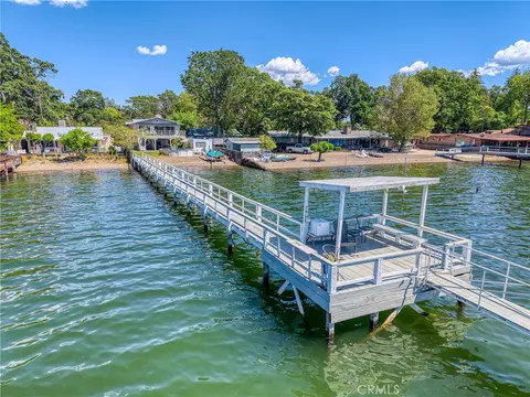14038 Rosewood Ln, Clearlake, CA 95422