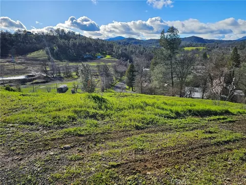 10167 Bell S, Lake, CA 95457