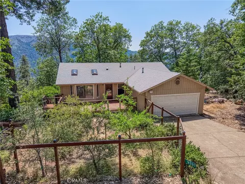 9591 Lassen Dr, Cobb, CA 95426