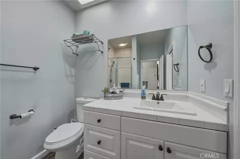 Bath - 9183 Fox, Cobb, CA 95426 photo 4 of 6