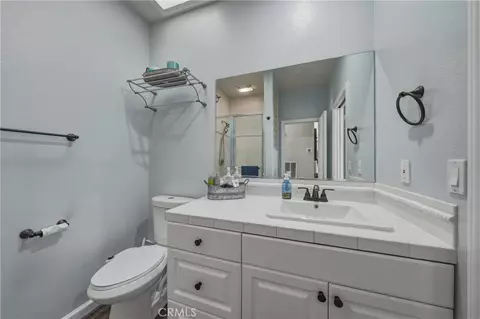Bath - 9183 Fox, Cobb, CA 95426 photo 3 of 5