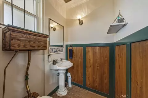 Bath - 9183 Fox, Cobb, CA 95426 photo 5 of 5