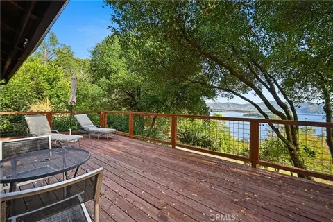 11664 Lakeview Dr, Clearlake Oaks, CA 95423
