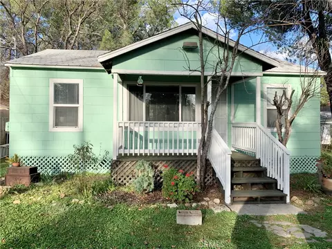 21225 Bush St, Middletown, CA 95461