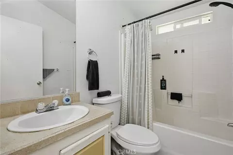 Bath - 15560 20th Ave, Clearlake, CA 95422 photo 2 of 2