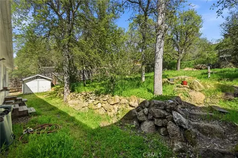 Exterior - 15560 20th Ave, Clearlake, CA 95422 photo 3 of 9