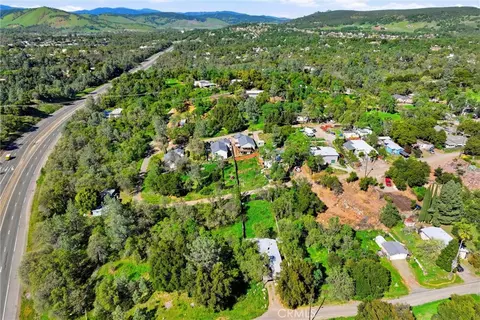 View/Area - 15560 20th Ave, Clearlake, CA 95422 photo 3 of 8