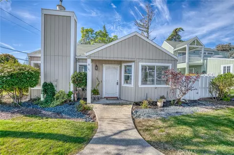 101 Marina Dr S, Lakeport, CA 95453