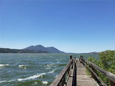 13616 Anderson Rd, Lake, CA 95457