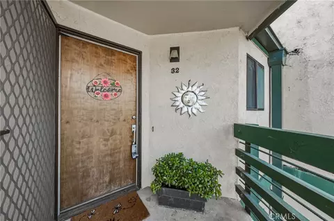 10 Royale Ave Apt 32 C-11, Lakeport, CA 95453