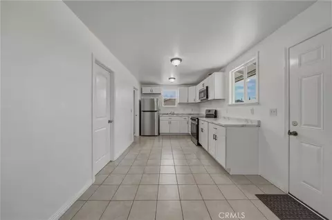 Entry Way - 3426 4th St, Clearlake, CA 95422 photo 3 of 4