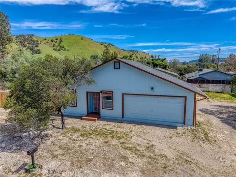 Exterior - 3426 4th St, Clearlake, CA 95422 photo 4 of 11