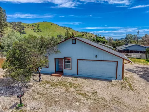 Exterior - 3426 4th St, Clearlake, CA 95422 photo 4 of 13