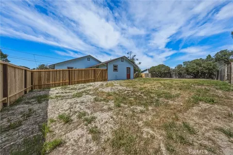 Exterior - 3426 4th St, Clearlake, CA 95422 photo 7 of 13