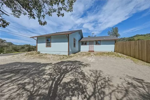 Exterior - 3426 4th St, Clearlake, CA 95422 photo 6 of 13