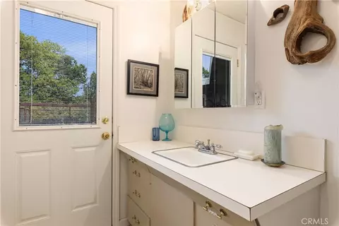 Bath - 2800 Merced St, Nice, CA 95464 photo 3 of 7