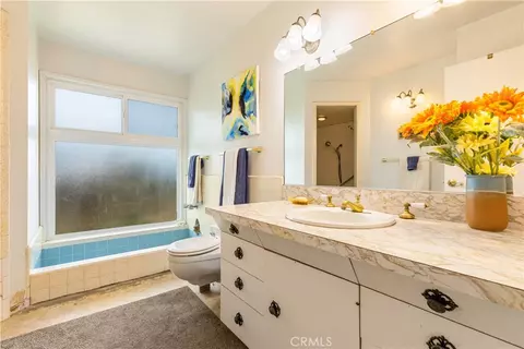 Bath - 2800 Merced St, Nice, CA 95464 photo 5 of 7