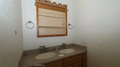 Bath - 16053 31st, Clearlake, CA 95422 photo 3 of 4