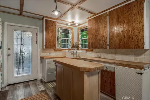 Kitchen - 16179 Madrone, Cobb, CA 95426 photo 1 of 6