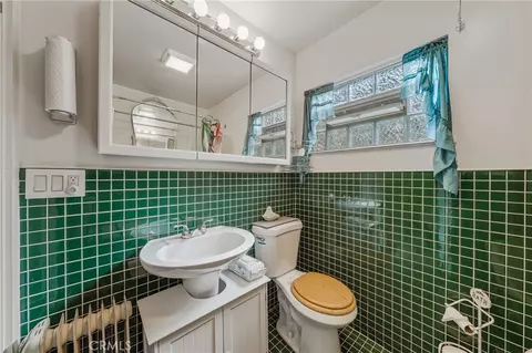 Bath - 16179 Madrone, Cobb, CA 95426 photo 2 of 2