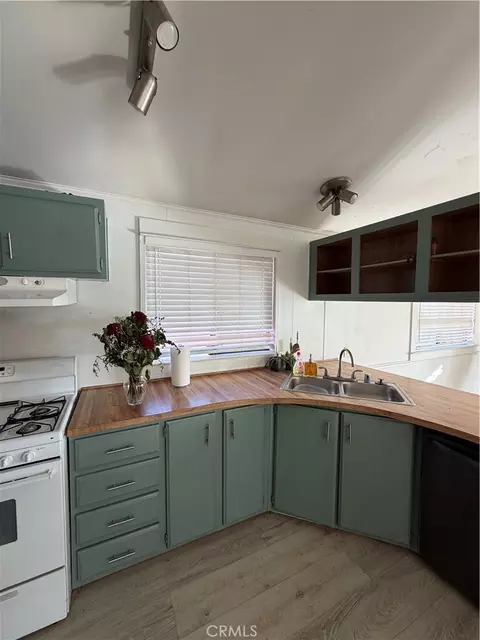 Kitchen - 4047 Foothill, Lucerne, CA 95458 photo 4 of 4