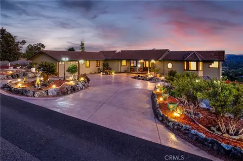 425 Lake Vis, Lakeport, CA 95453