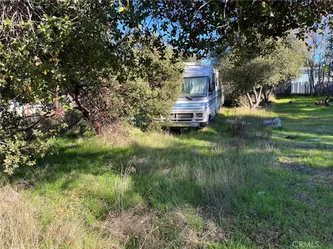 3310 13th St, Clearlake, CA 95422