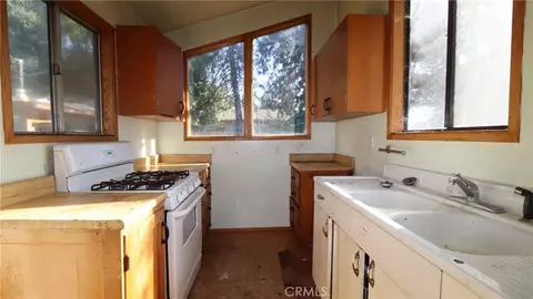 Kitchen - 3594 Halika St, Clearlake, CA 95422 photo 1 of 1