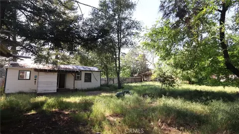 Exterior - 3594 Halika St, Clearlake, CA 95422 photo 2 of 10