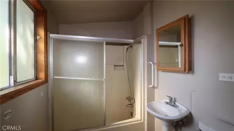 Bath - 3594 Halika St, Clearlake, CA 95422 photo 1 of 1