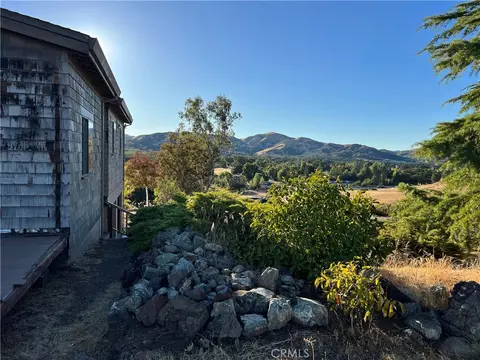 3245 Ackley Rd, Lakeport, CA 95453