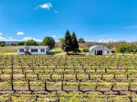 2195 Stone Dr, Lakeport, CA 95453