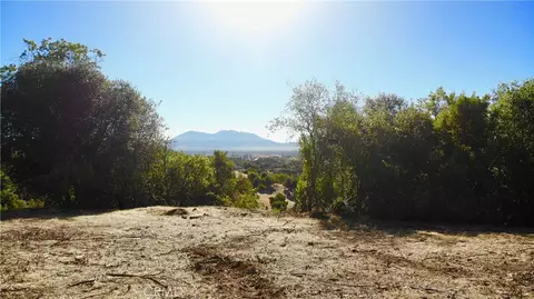 1985 Bastian Ct, Lakeport, CA 95453