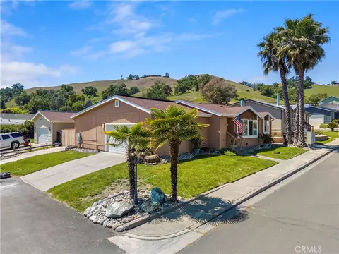 205 Island Vw, Lakeport, CA 95453