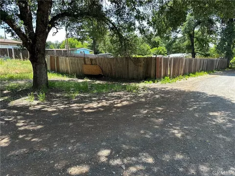 15225 Highland Ave, Clearlake, CA 95422