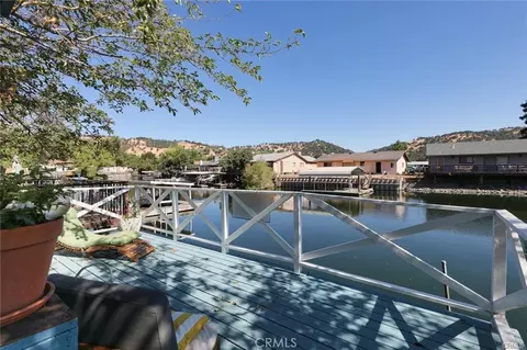 13050 Island Dr #12, Clearlake Oaks, CA 95423