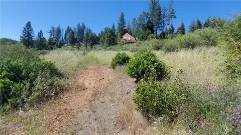 9334 Bleuss Way, Cobb, CA 95426