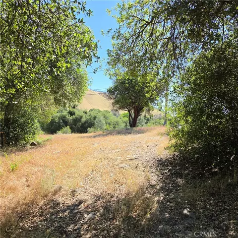 3367 3rd St, Clearlake, CA 95422 photo 2