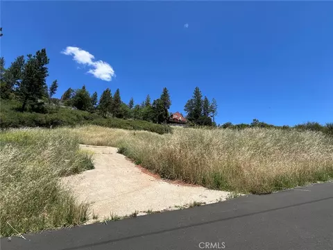 9284 Bleuss Way, Cobb, CA 95426