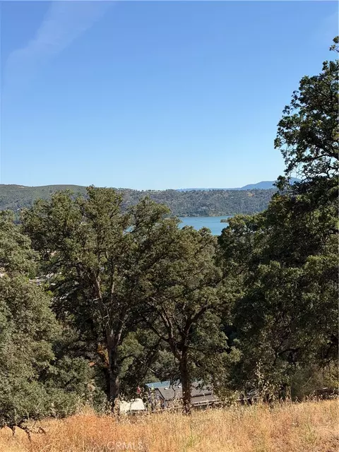 12657 Mountain View Dr, Clearlake Oaks, CA 95423