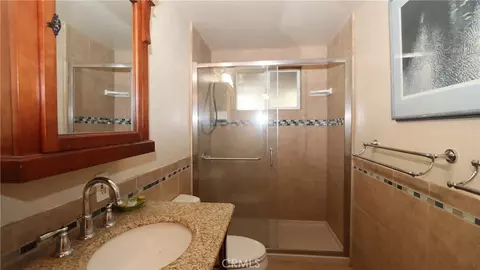 Bath - 16404 High Rd, Cobb, CA 95426 photo 1 of 3