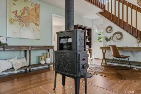 Entry Way - 9260 Hoberg Dr E, Cobb, CA 95426 photo 3 of 5