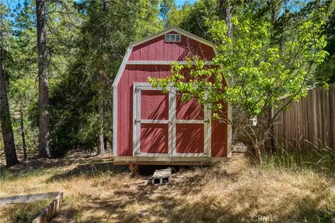 Exterior - 9260 Hoberg Dr E, Cobb, CA 95426 photo 10 of 10
