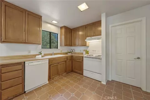 Kitchen - 9260 Hoberg Dr E, Cobb, CA 95426 photo 1 of 1
