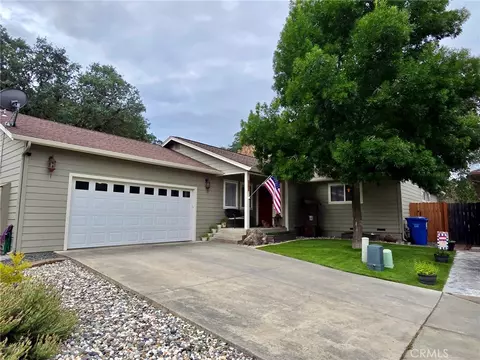 1090 Penelope Ct, Lakeport, CA 95453
